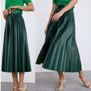 ZARA Faux Leather Midi Pleated Skirt Dark Green